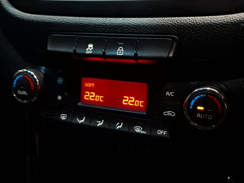 Used Kia Ceed 2018 for sale - 77782612: Photo 15