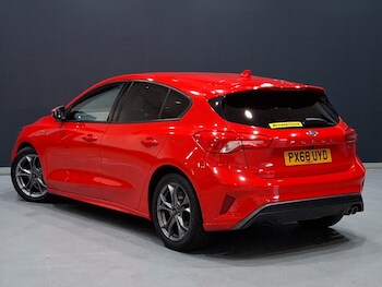 Used Ford Focus 2018 for sale - 78126393: Photo