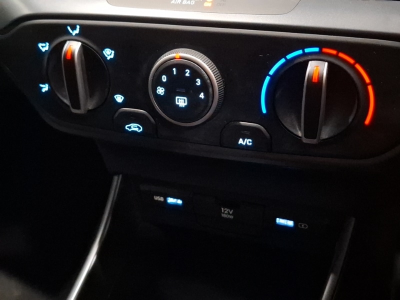 Used Hyundai i20 2023 for sale - 78202692: Photo 15