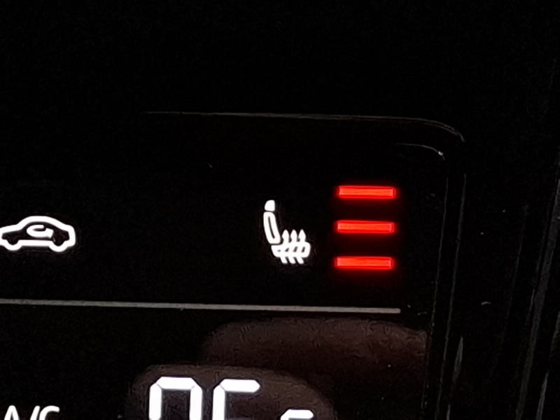 Used Volkswagen T-Roc 2025 for sale - 77070221: Photo 18