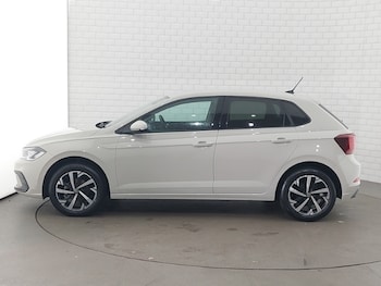 Used Volkswagen Polo 2024 for sale - 75447857: Photo