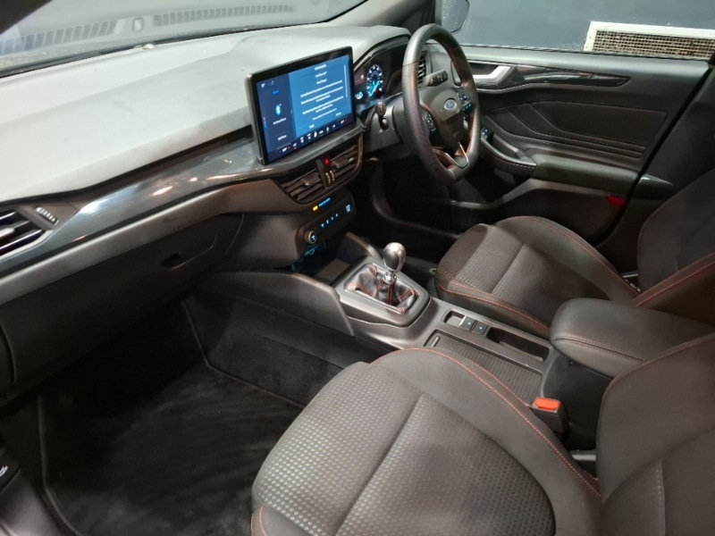 Used Ford Focus 2023 for sale - 77544256: Photo 5