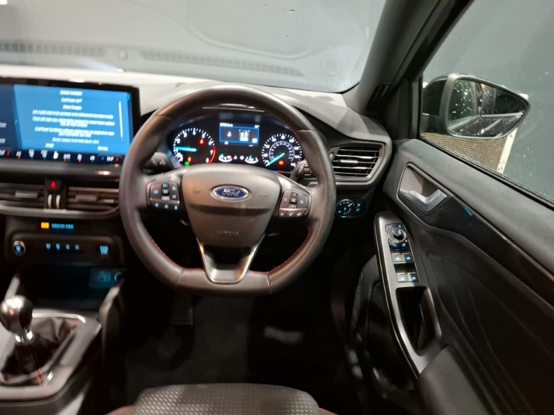 Used Ford Focus 2023 for sale - 77544256: Photo 7