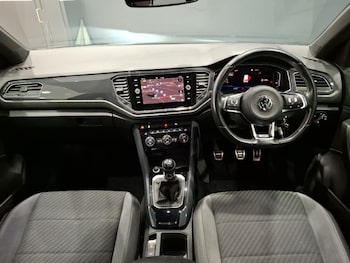 Used Volkswagen T-Roc 2018 for sale - 75706693: Photo