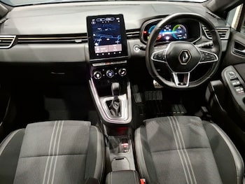 Used Ford Kuga 2025 for sale - 78354963: Photo