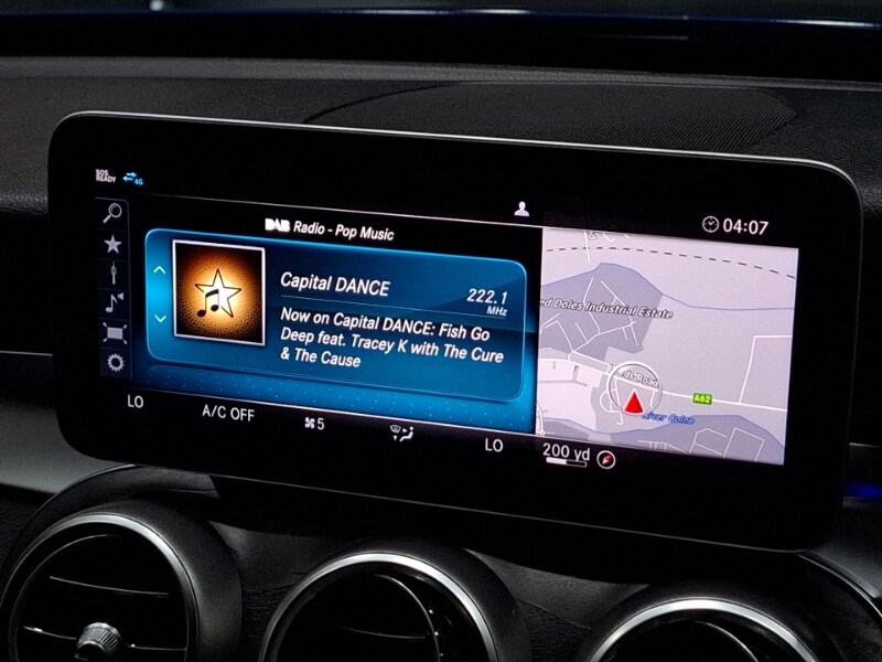 Used Mercedes-Benz C Class 2020 for sale - 78013121: Photo 11