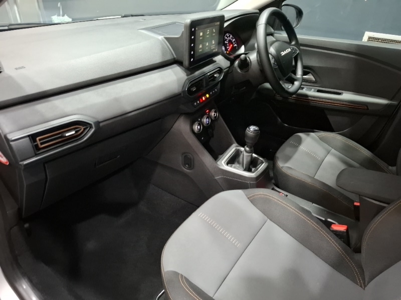 Used Dacia Sandero Stepway 2024 for sale - 76970689: Photo 5