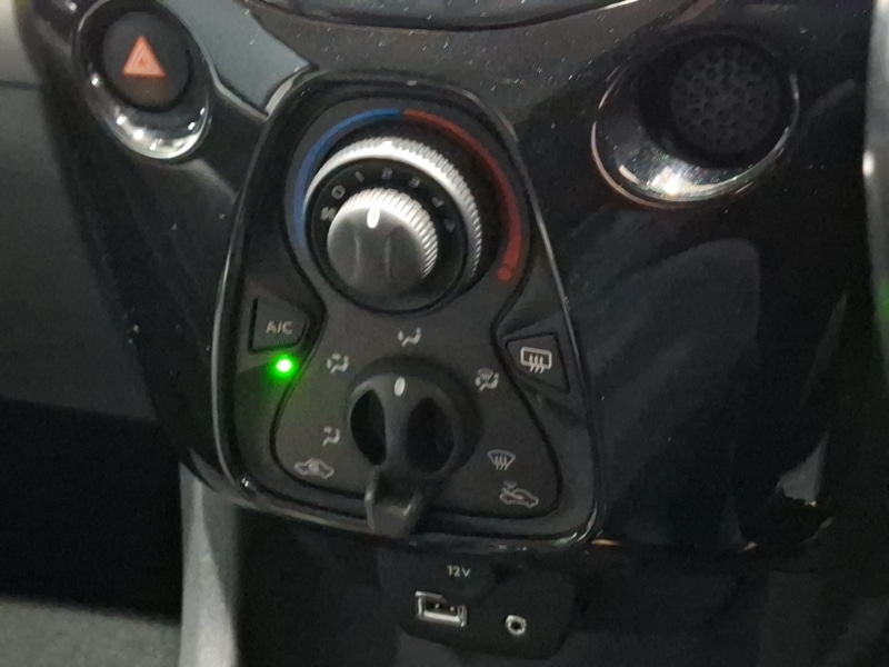 Used Toyota AYGO 2016 for sale - 78147346: Photo 17