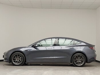 Used Tesla Model 3 2021 for sale - 77299983: Photo