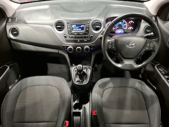 Used Hyundai i10 2019 for sale - 78490462: Photo
