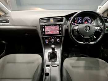 Used Volkswagen Golf 2019 for sale - 75125019: Photo
