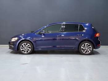 Used Volkswagen Golf 2019 for sale - 75125019: Photo