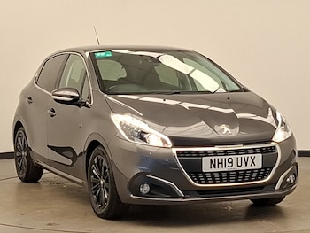 Used Peugeot 208 2019 for sale - 78698040: Photo
