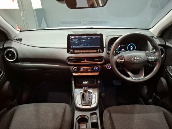 Used Hyundai KONA 2021 for sale - 76208146: Photo 2