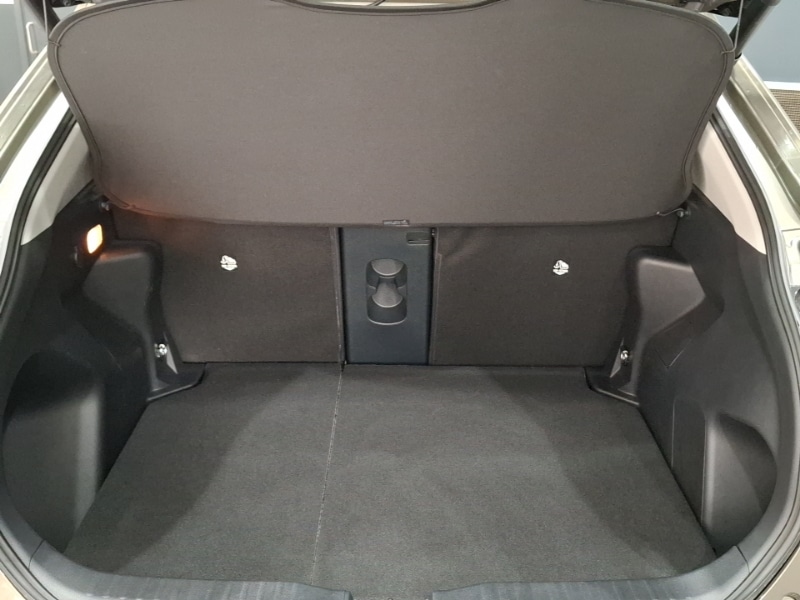 Used Toyota Yaris Cross 2025 for sale - 77987865: Photo 8