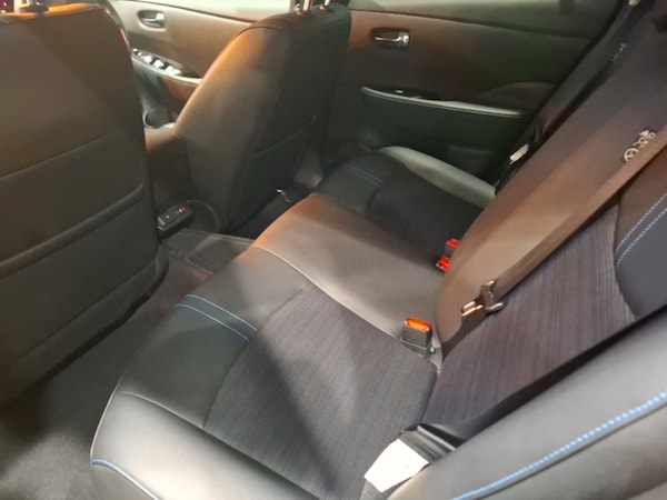 Used Nissan Leaf 2021 for sale - 76195589: Photo 6