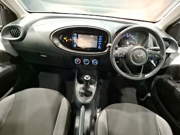 Used Toyota Aygo X 2022 for sale - 76465464: Photo