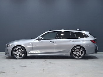 Used BMW 3 Series 2024 for sale - 78617465: Photo
