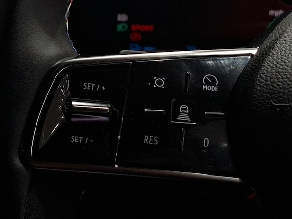 Used Renault Scenic E-Tech 2024 for sale - 76165741: Photo 17