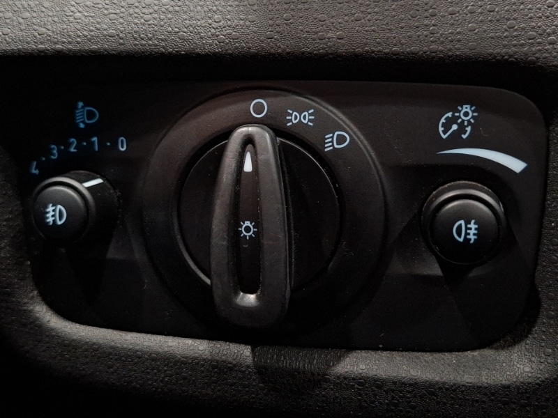 Used Ford Fiesta 2016 for sale - 78085225: Photo 11