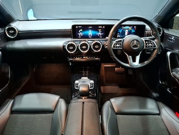 Used Mercedes-Benz A-Class 2018 for sale - 77202061: Photo