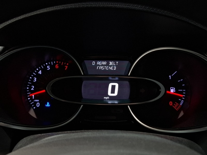 Used Renault Clio 2019 for sale - 76779841: Photo 10