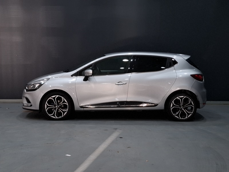 Used Renault Clio 2019 for sale - 76779841: Photo 4