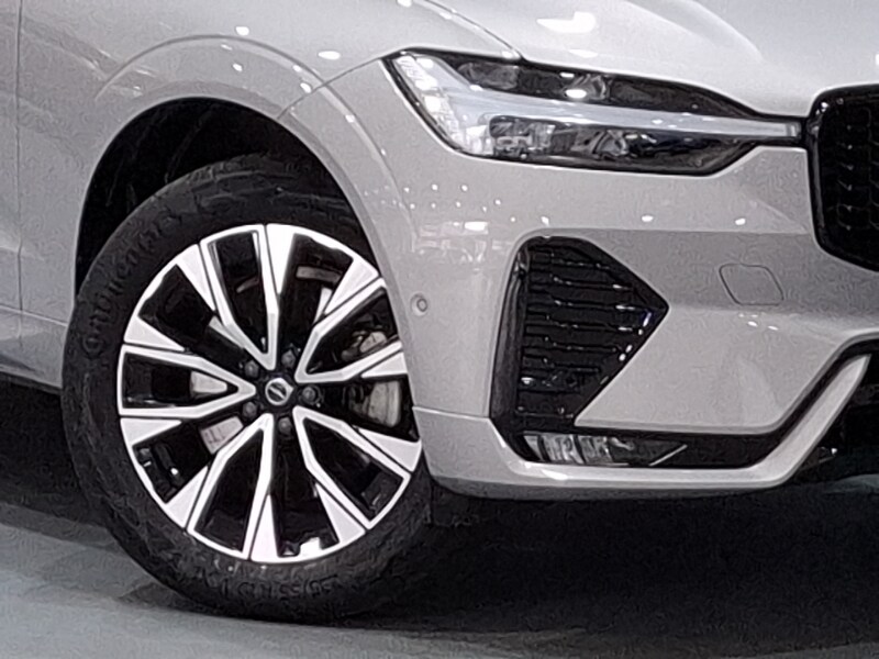 Used Volvo XC60 2024 for sale - 77197243: Photo 9