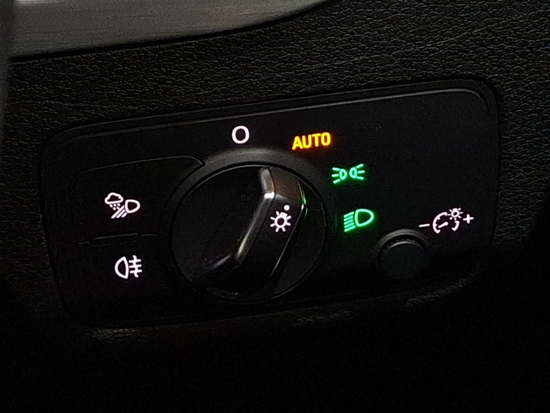 Used Audi Q2 2018 for sale - 76860298: Photo 19