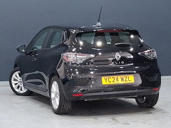 Used Renault Clio 2024 for sale - 78747506: Photo