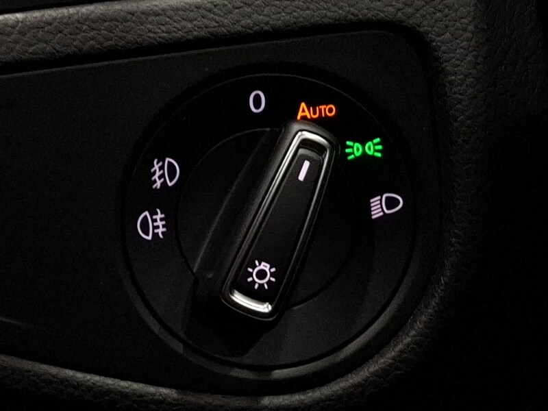 Used Volkswagen Golf 2020 for sale - 76465465: Photo 19