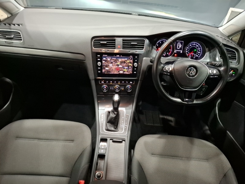 Used Volkswagen Golf 2020 for sale - 76465465: Photo 2