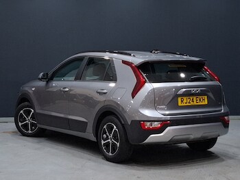 Used Kia Niro 2024 for sale - 78079904: Photo