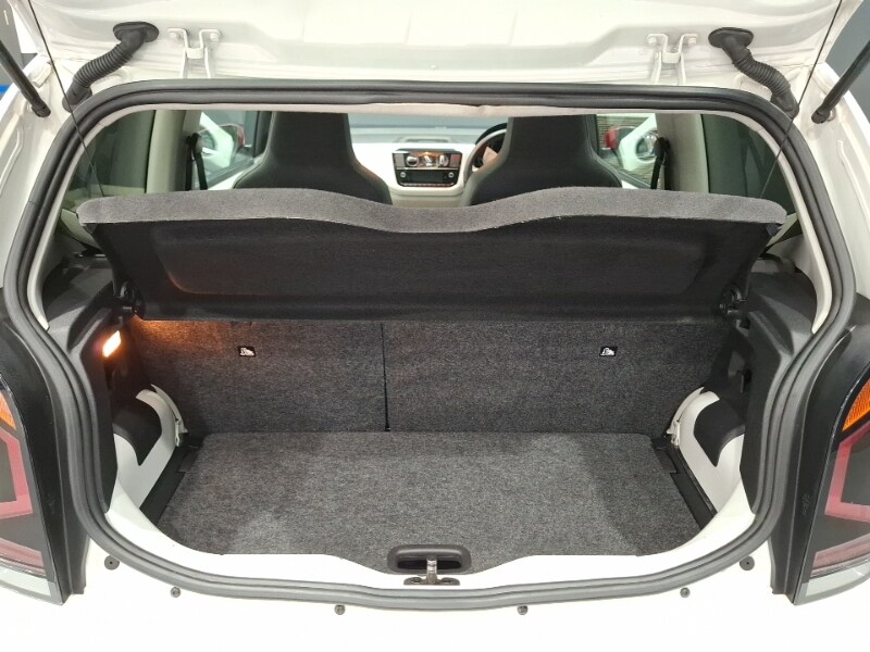 Used Volkswagen up! 2017 for sale - 78126496: Photo 8