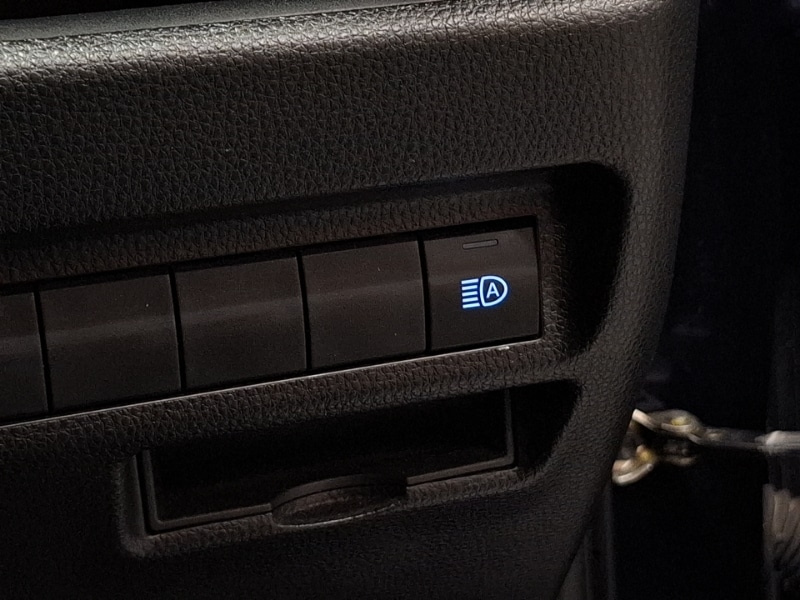 Used Toyota RAV4 2022 for sale - 76533082: Photo 19