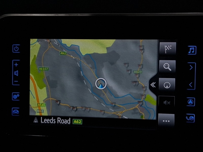 Used Toyota C-HR 2019 for sale - 76880395: Photo 12