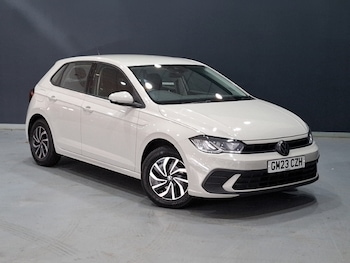 2023 - 1.0 TSI Life 5dr