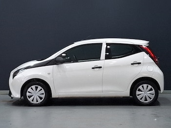 Used Toyota AYGO 2019 for sale - 79498657: Photo