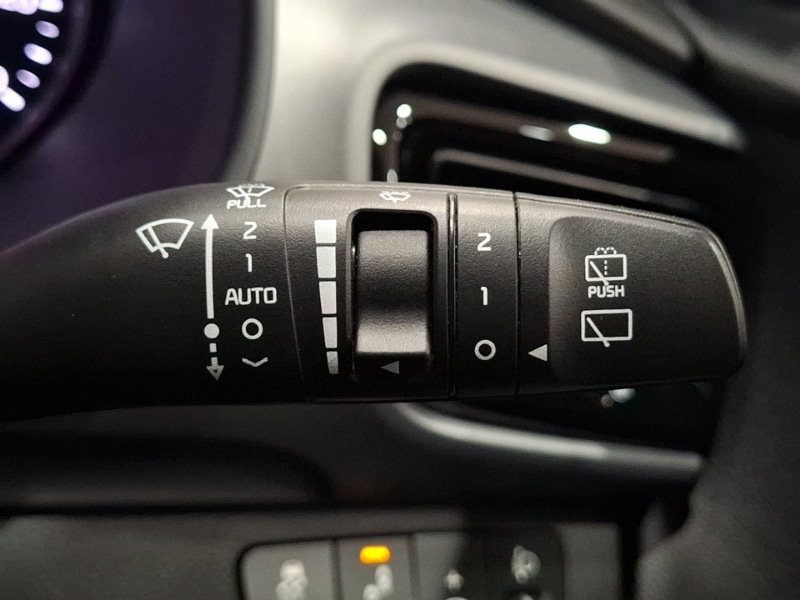 Used Kia Stonic 2019 for sale - 77956593: Photo 15