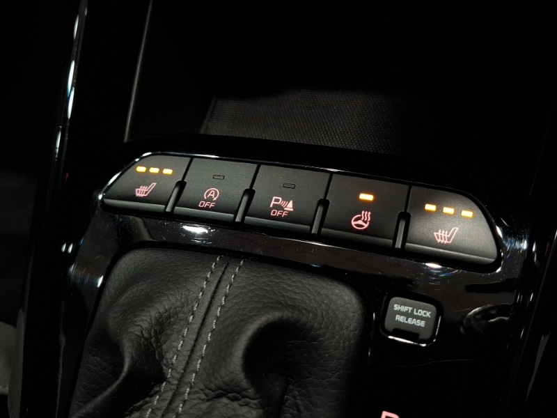 Used Kia Stonic 2019 for sale - 77956593: Photo 19