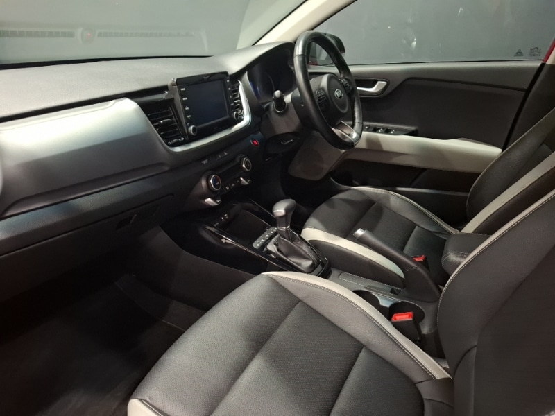 Used Kia Stonic 2019 for sale - 77956593: Photo 5