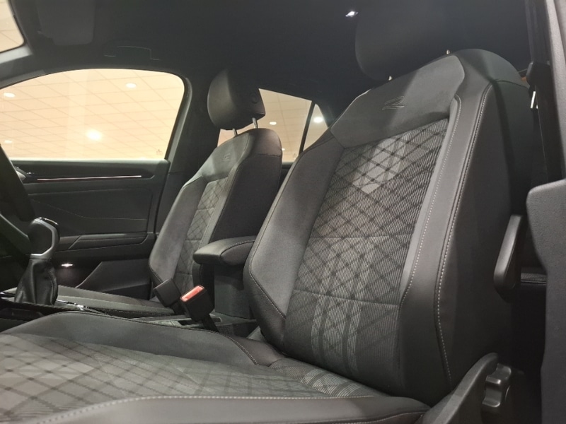 Used Volkswagen T-Roc 2023 for sale - 77721835: Photo 12