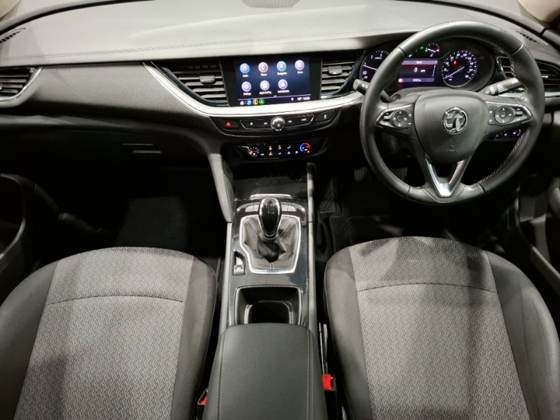 Used Vauxhall Insignia 2018 for sale - 78113946: Photo 2