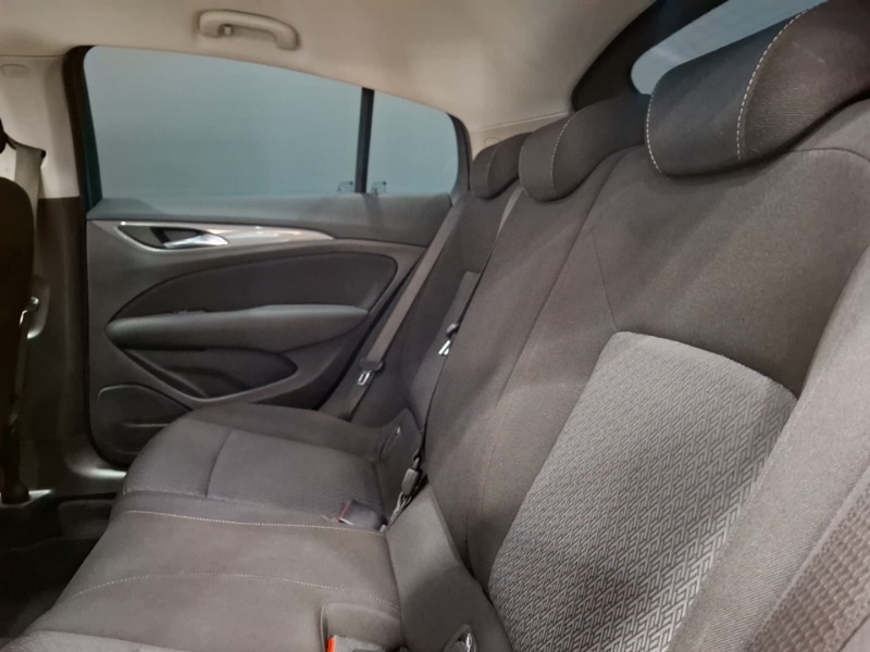 Used Vauxhall Insignia 2018 for sale - 78113946: Photo 6