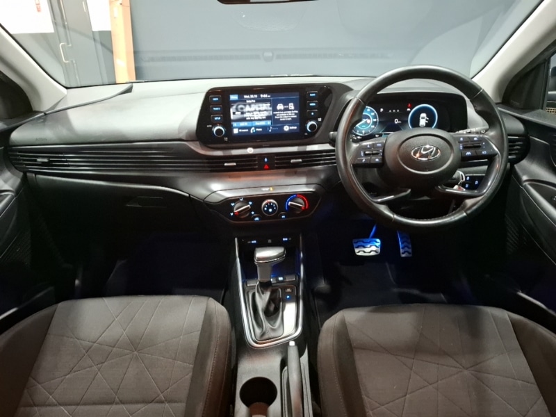 Used Hyundai BAYON 2022 for sale - 76393248: Photo 2