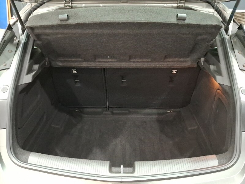 Used Vauxhall Astra 2018 for sale - 77907552: Photo 8