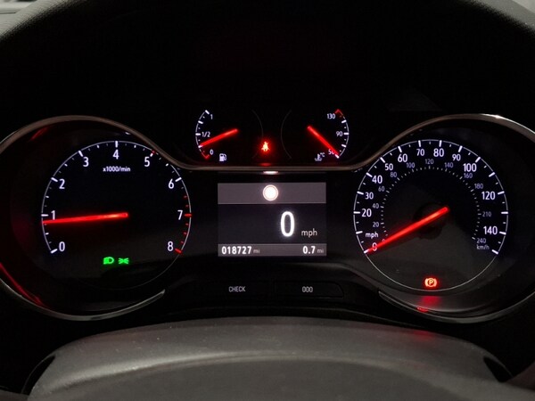 Used Vauxhall Crossland 2022 for sale - 76134953: Photo 10