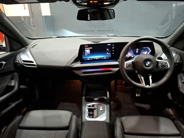 Used BMW 1 Series 2025 for sale - 76254461: Photo 2