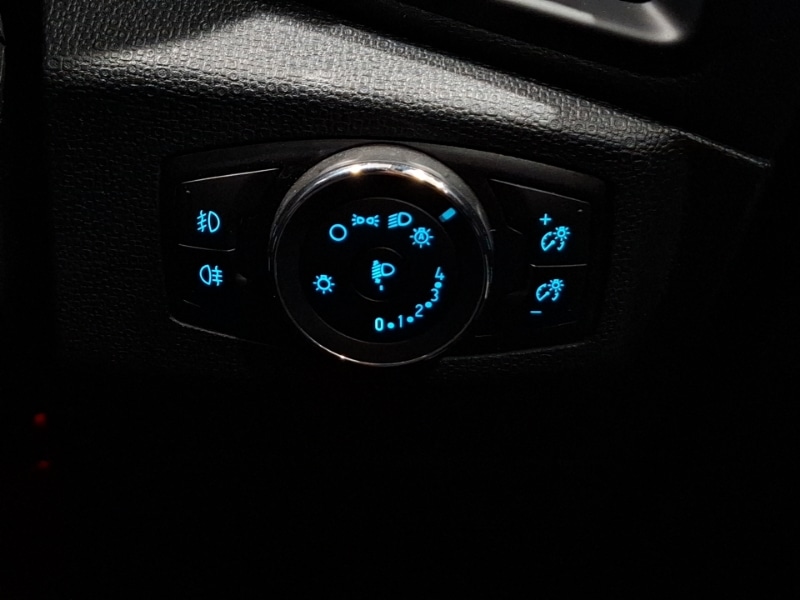 Used Ford Ecosport 2018 for sale - 77325392: Photo 19