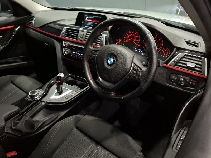 Used BMW 3 Series 2018 for sale - 76071339: Photo 19